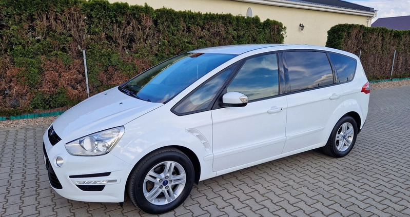 Ford S-Max cena 37900 przebieg: 239000, rok produkcji 2014 z Gniezno małe 211